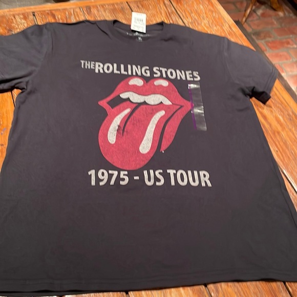 the Rolling Stones Tops - Rolling Stones, NWOT,size XL, black t-shirt